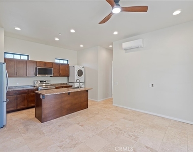 37420 Leta - Photo Thumbnail 9