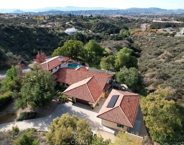 37420 Leta - Photo Thumbnail 1