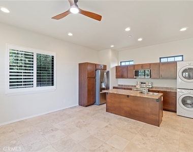 37420 Leta - Photo Thumbnail 6