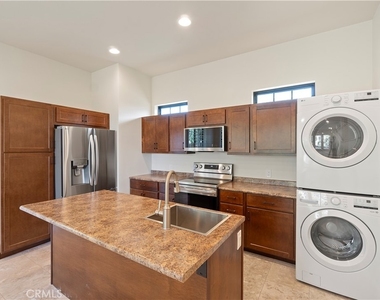 37420 Leta - Photo Thumbnail 7