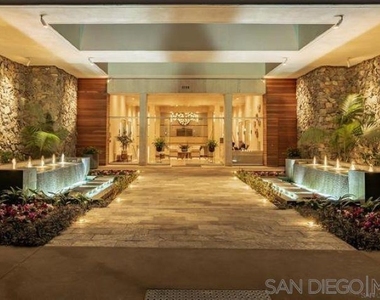 1720 Avenida Del Mundo - Photo Thumbnail 7