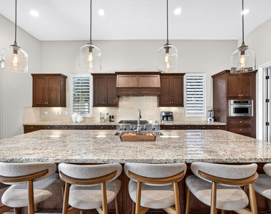 55120 Autumn Valley Court - Photo Thumbnail 10