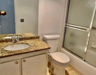 4801 Esedra Court - Photo Thumbnail 9