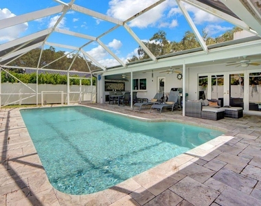 2665 Nw 41st Street - Photo Thumbnail 20