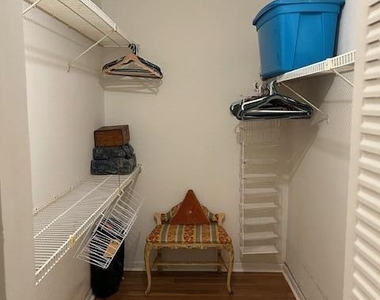 221 Lake Meryl Drive - Photo Thumbnail 9