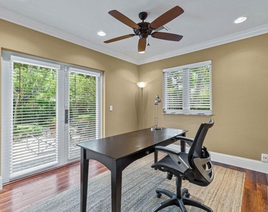 870 Nw 7th Street - Photo Thumbnail 28