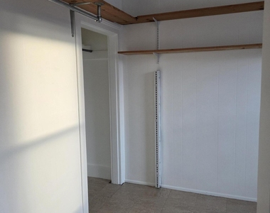 669 Pawling Avenue - Photo Thumbnail 16