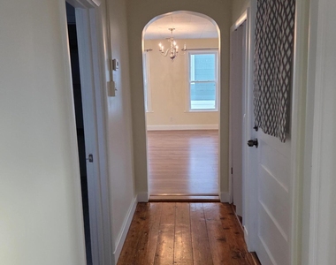 669 Pawling Avenue - Photo Thumbnail 17