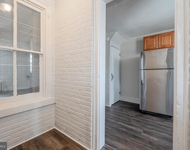 521 Maple Avenue - Photo Thumbnail 8