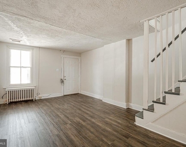 521 Maple Avenue - Photo Thumbnail 4