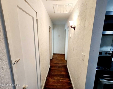 1823 E 25th Street - Photo Thumbnail 11