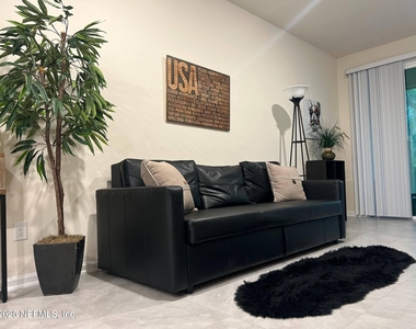 106 Whispering Brook Drive - Photo Thumbnail 3