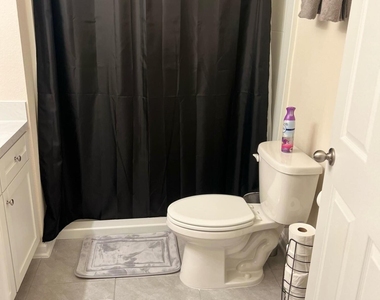106 Whispering Brook Drive - Photo Thumbnail 10