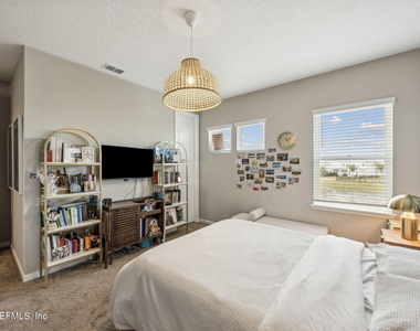 290 Rum Runner Way - Photo Thumbnail 33