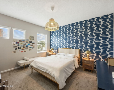 290 Rum Runner Way - Photo Thumbnail 32