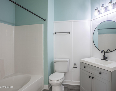 7990 Baymeadows Road - Photo Thumbnail 15