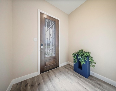 2015 Olivos Street - Photo Thumbnail 5