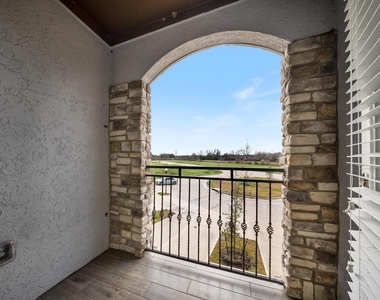 2015 Olivos Street - Photo Thumbnail 27