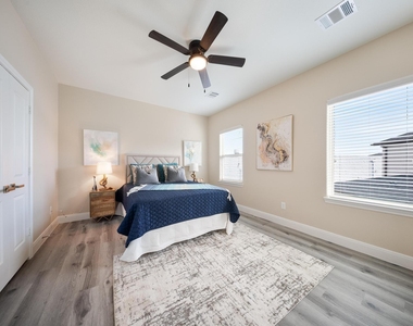 2015 Olivos Street - Photo Thumbnail 23