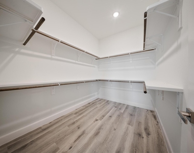 2015 Olivos Street - Photo Thumbnail 26