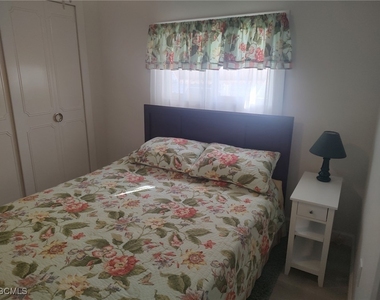 20711 Port Drive - Photo Thumbnail 9