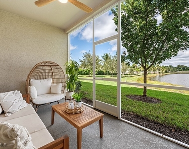 4638 Arboretum Circle - Photo Thumbnail 12