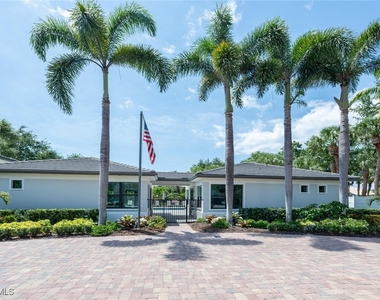 2396 Ravenna Boulevard - Photo Thumbnail 32