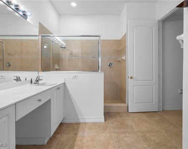 6010 Jonathans Bay Circle - Photo Thumbnail 11