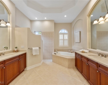 8950 Shenendoah Circle - Photo Thumbnail 16