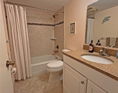 15400 Cedarwood Lane - Photo Thumbnail 21