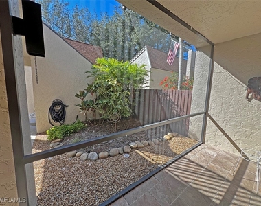 15400 Cedarwood Lane - Photo Thumbnail 23