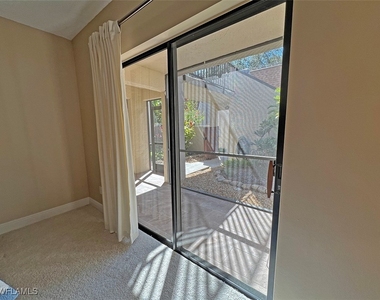 15400 Cedarwood Lane - Photo Thumbnail 19