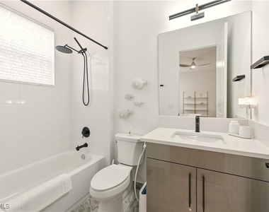 11899 Gardenia Avenue - Photo Thumbnail 24