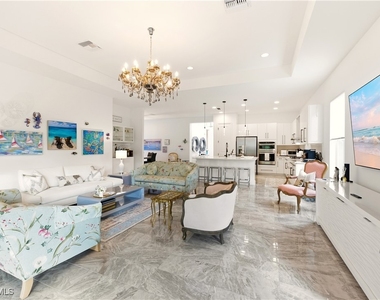 11899 Gardenia Avenue - Photo Thumbnail 7