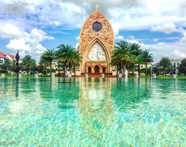 5080 Annunciation Circle - Photo Thumbnail 4