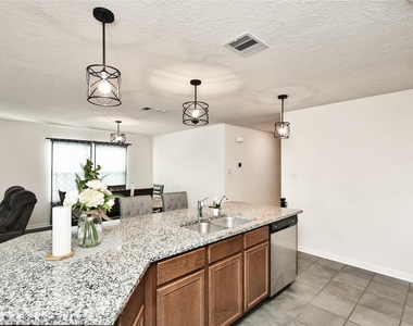 4850 Austin Meadow Lane - Photo Thumbnail 17