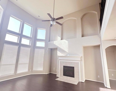25981 N Kings Mill Lane - Photo Thumbnail 7
