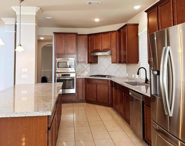 25981 N Kings Mill Lane - Photo Thumbnail 14