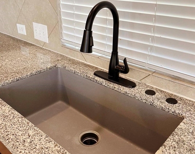 25981 N Kings Mill Lane - Photo Thumbnail 12
