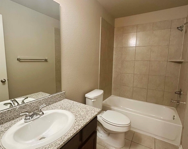 25981 N Kings Mill Lane - Photo Thumbnail 22