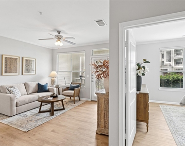 14807 Woodland Hills Drive - Photo Thumbnail 8