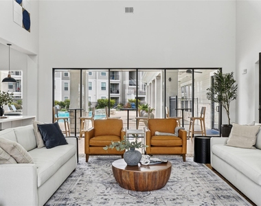 14807 Woodland Hills Drive - Photo Thumbnail 15