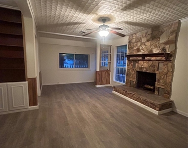 2018 N Avenue H - Photo Thumbnail 6