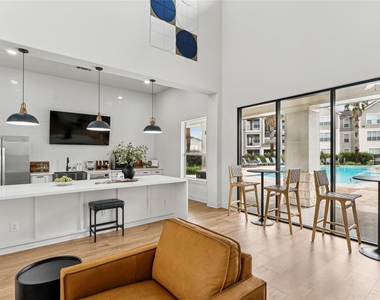 14807 Woodland Hills Drive - Photo Thumbnail 18