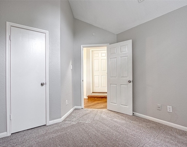 4426 Trace Mill Court - Photo Thumbnail 17
