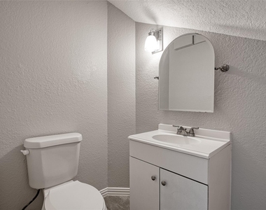 4426 Trace Mill Court - Photo Thumbnail 12