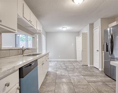 4426 Trace Mill Court - Photo Thumbnail 7