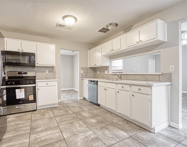 4426 Trace Mill Court - Photo Thumbnail 9