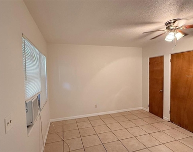 2404 10th Street W - Photo Thumbnail 2