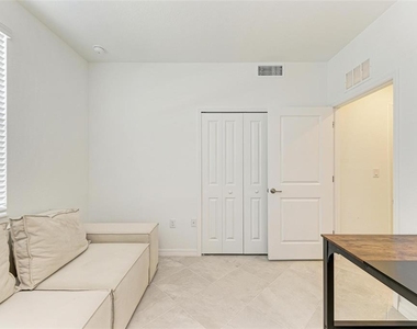 12280 Wellen Golf Street - Photo Thumbnail 24